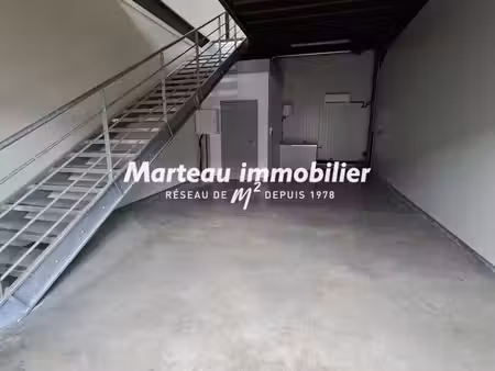 location local commercial