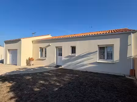 location maison 4 pièces 88m² benet 85490