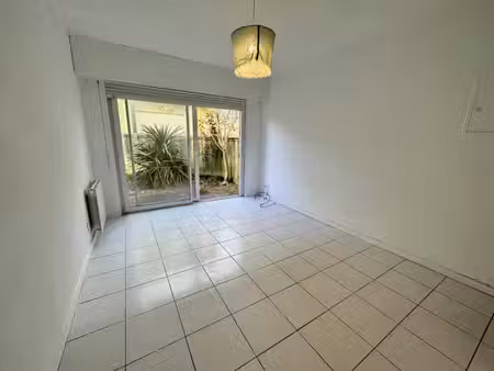 location appartement 2 pièces 33m² bordeaux 33800