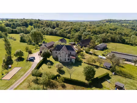 deux grandes maisons indépendantes en pierre - padirac