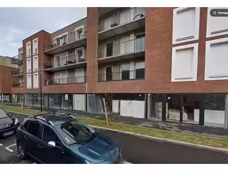 vente commerce lens 62300 150m²