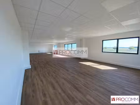 location local d’activités chartres 28000 310m²