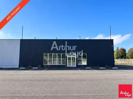 location local d’activités la meziere 35520 300m²