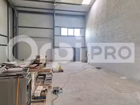 location local d’activités margny les compiegne 60280 170m²