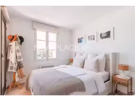 superbe appartement 3 pièces entièrement rénové avec terrasse