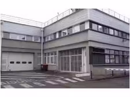 location bureaux saint-denis 93200 801m²