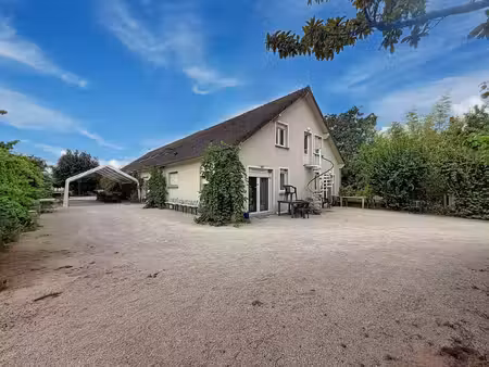 ensemble immobilier de 7 gîtes opportunité d'investissement ra