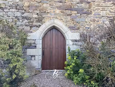 a vendre domaine avec longère et dépendances sur 14 hectares ille et vilaine