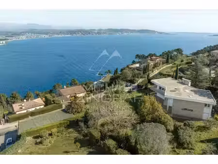 théoule-sur-mer - propriété à rénover - vue mer panoramique