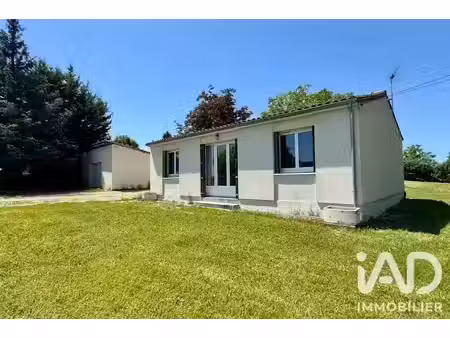 vente maison 4 pièces 72 m² à yviers (16210)  119 000 €