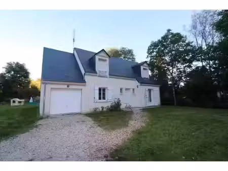 maison spacieuse avec 4 chambres à conflans-sur-loing