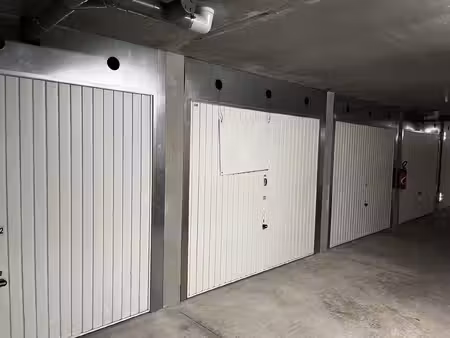 garage dans résidence sécurisée