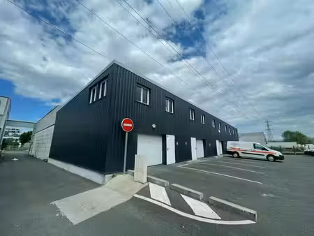 vente local d’activités bordeaux 33000 120m²