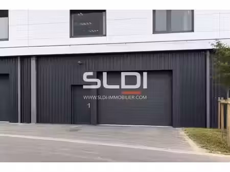 vente local d’activités villeurbanne 69100 600m²