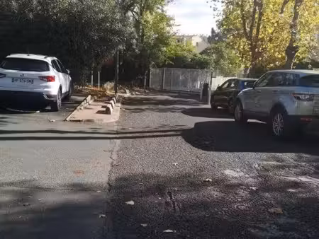 place de parking résidence du château d'alco