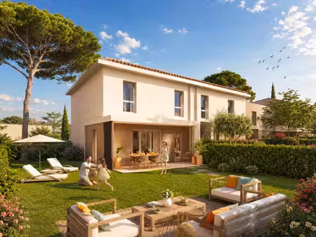 villa t4 avec jardin 125 m2 et garage six-fours-les-plages