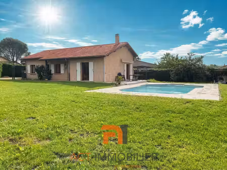 st germain nuelles proche l'arbresle villa 110 m2  sejour 37 m2  4ch  garage  piscine