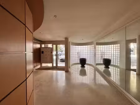 vente commerce montpellier 34000 104m²