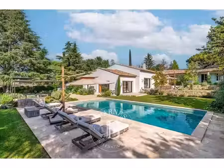 villa de 6 pièces de luxe en location valbonne  provence-alpes-côte d'azur