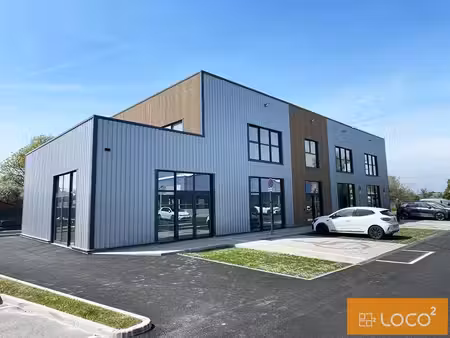 location commerce saint alban 31140 120m²