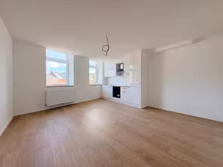 duplex clé sur porte – 2 chambres  cave & peb b !
