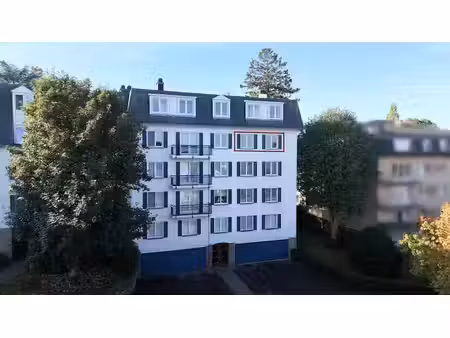 un petit cocon plein de potentiel à une adresse privilégiée