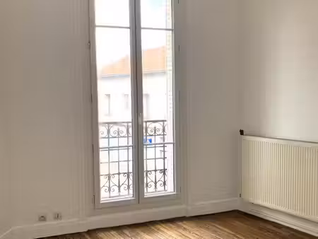 appartement 3 pièces à issy-les-moulineaux