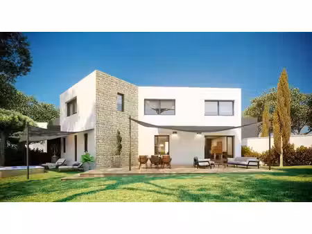 aiguelongue  une contemporaine avec personnalisation sur mesure