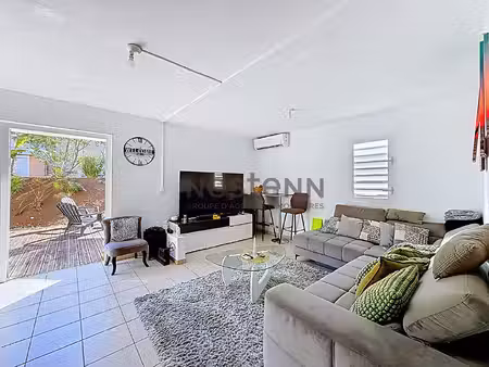 a vendre maison f3 mitoyenne à borel lamentin