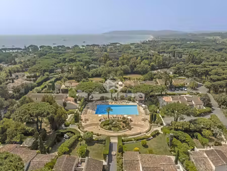 petite maison dans un domaine recherché