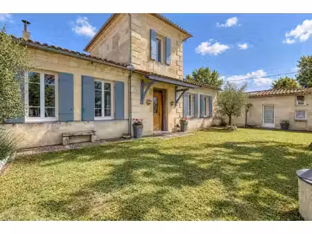 maison 7 pièces de 166m2 sur parcelle de 714m2