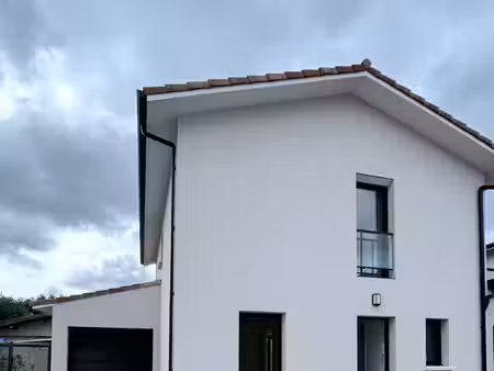 a vendre maison de 120 m2 habitables avec jardin et garage - secteur cestas gazinet