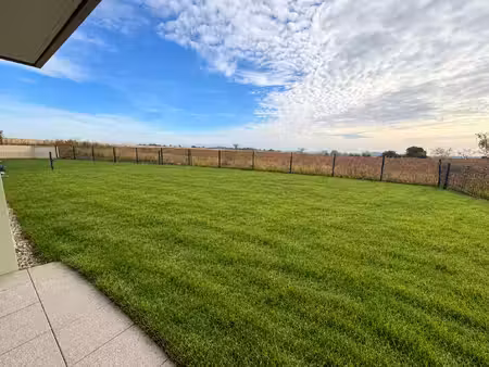 grosse baisse de prix ! t4 en rez de jardin vue champs 366 030 € neuf !