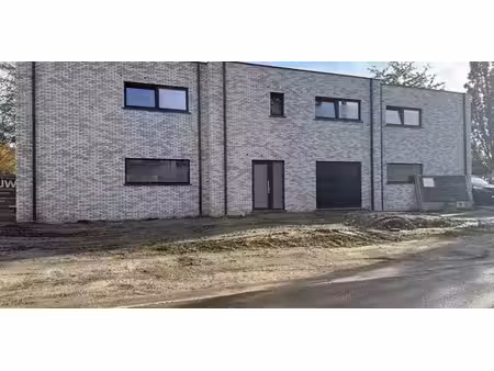 maison à vendre à heppen pour € 370.000 avec 3 chambres à coucher