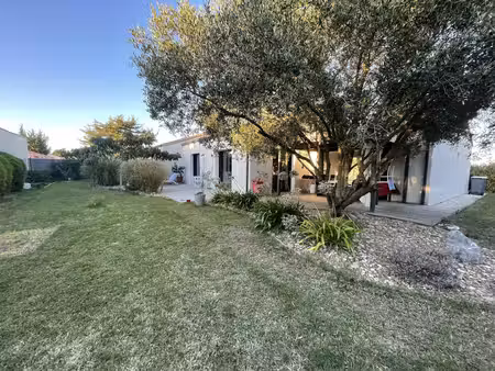 contemporaine et séduisante maison plain-pied