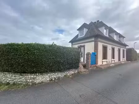 location maison 4 pièces 101.98 m² à ploemeur (56270)  1 130 €