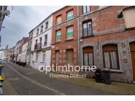 maison à rénover entièrement – centre-ville de landrecies