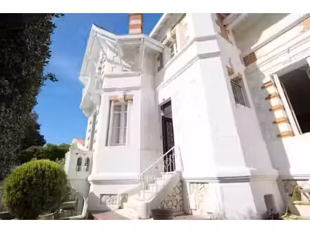 vente villa 7 pièces 185 m² à vaux-sur-mer (17640)  1 199 000 €