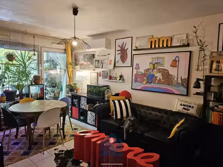 appartement t3 avec parking intérieur sécurisé et balcon/terrasse