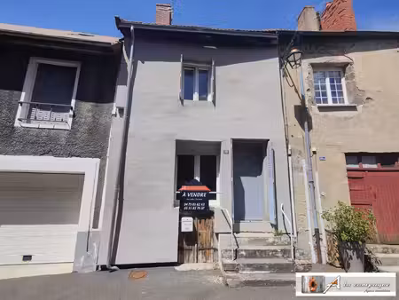 maison de bourg  parfait pour premier investissement