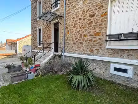 corbeil-essonnes - f2 meuble + cave + place de parking + jardin