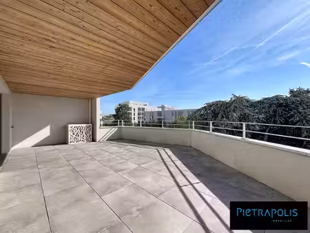 t5 impeccable 100 m2 avec terrasse 33 m2 vue parc