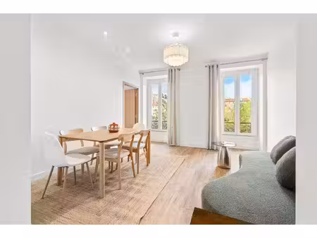 nice – boulevard risso | 4 pièces renove avec balcon
