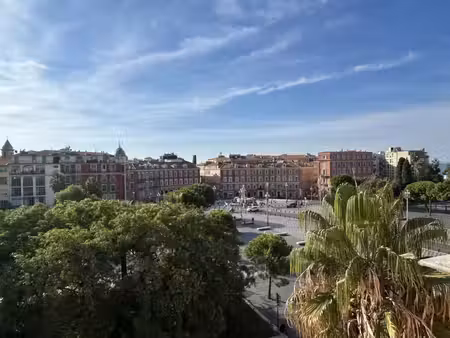 place masséna – coulée verte | appartement 3 pièces atypique
