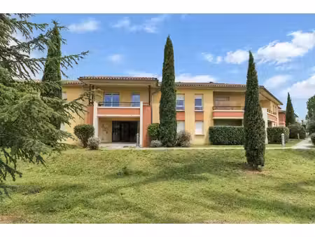 eaunes coeur de ville - agréable appartement t3 avec terrasse