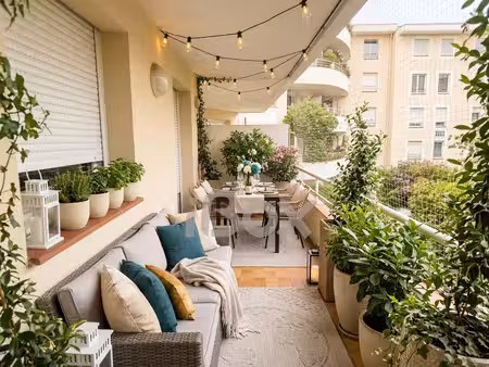 hyeres centre ville - appartement t2 vendu loue 50m2 au 1er