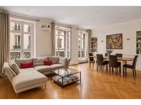 paris 3ème - appartement familial de 137m² - quatre chambres - ascenseur