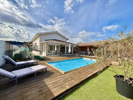 gujan-mestras - maison familiale 175 m² - 3 chambres - piscine chauffée