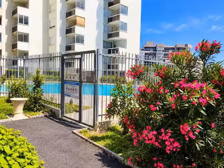 arcachon – le port – charmant t2 meublé avec parking