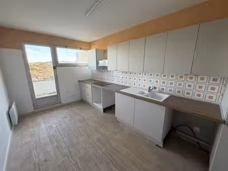 auch basse ville t3 de 78 61 m2 avec balcons et ascenseur